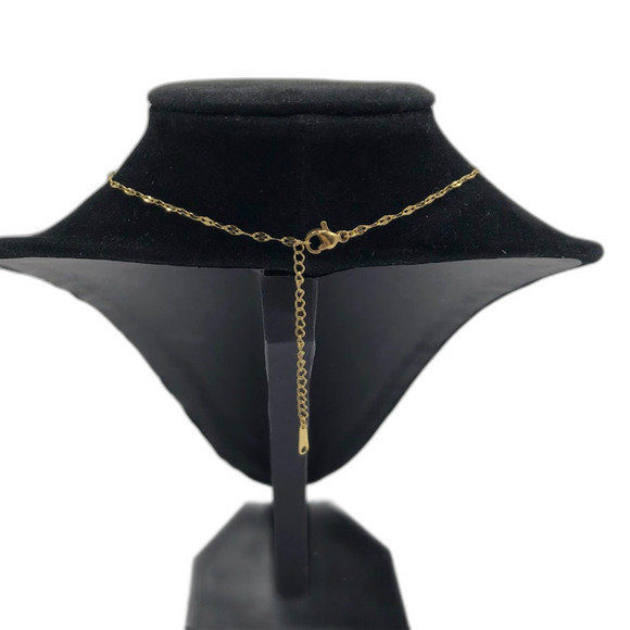 18K Gold Plated Stainless Steel "Flower" Necklace Waterproof Hypoallerge… - Picture 5 of 11